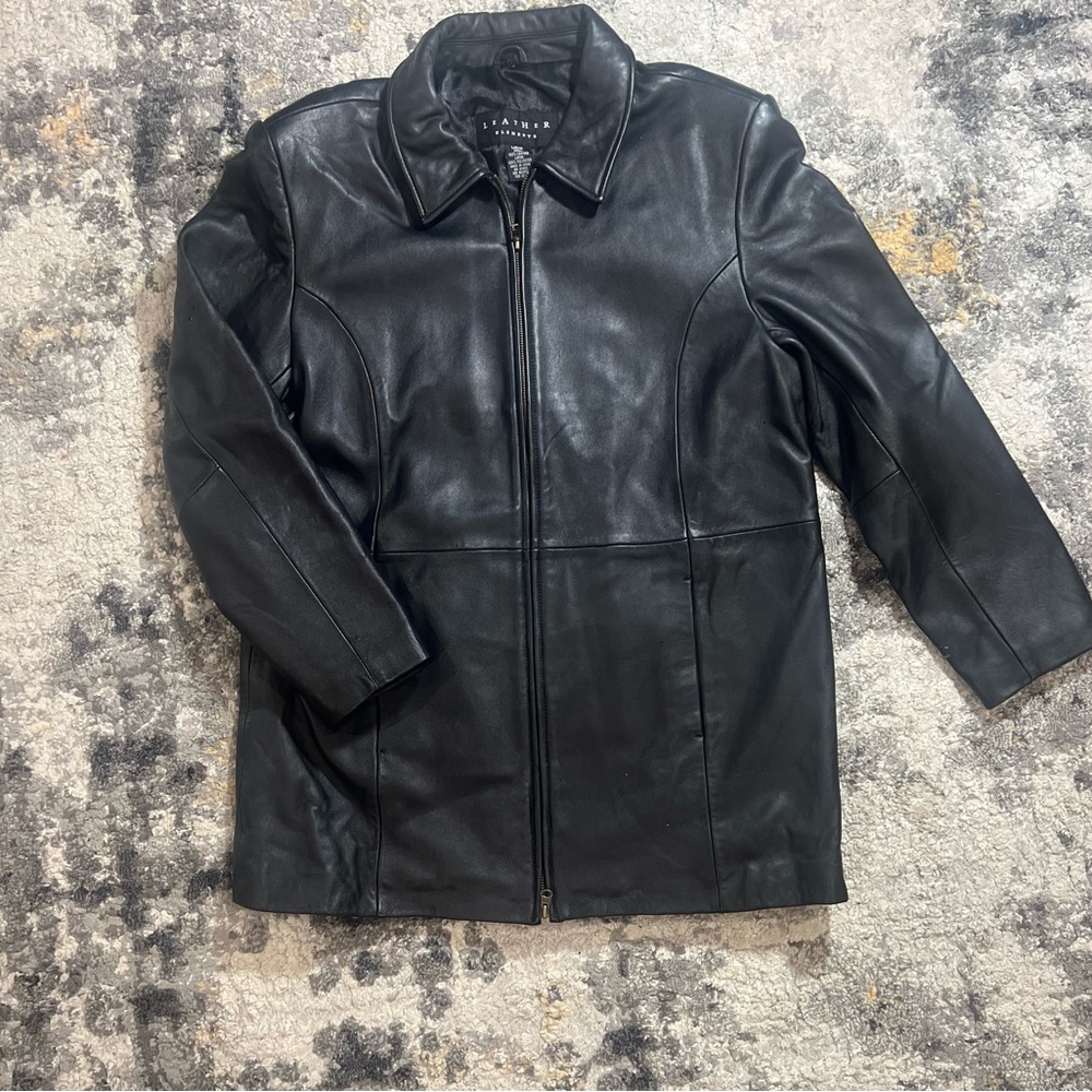 Get cozy with this genuine leather jacket. Perfect staple to your closet.